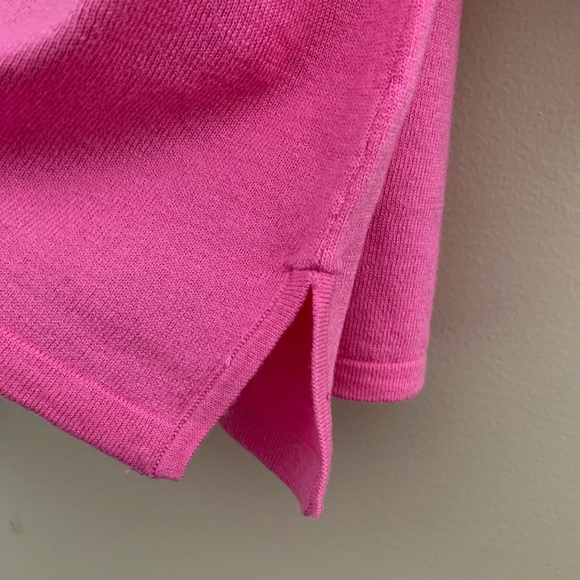 Ann Taylor crewneck pink button back light sweater. Size L - Picture 6 of 13